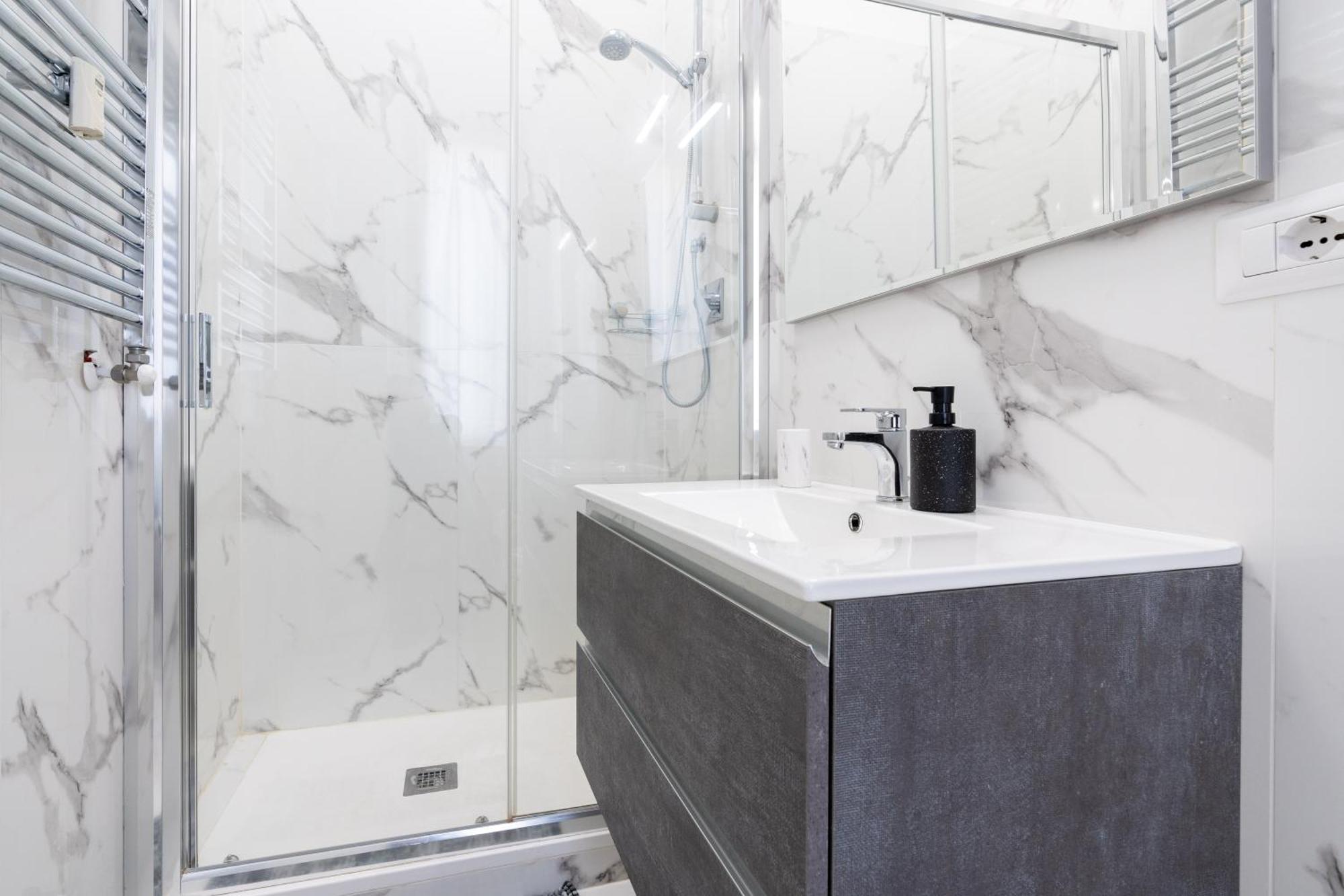 Amazing Apartment Near To Colosseo And Subway Rome Luaran gambar